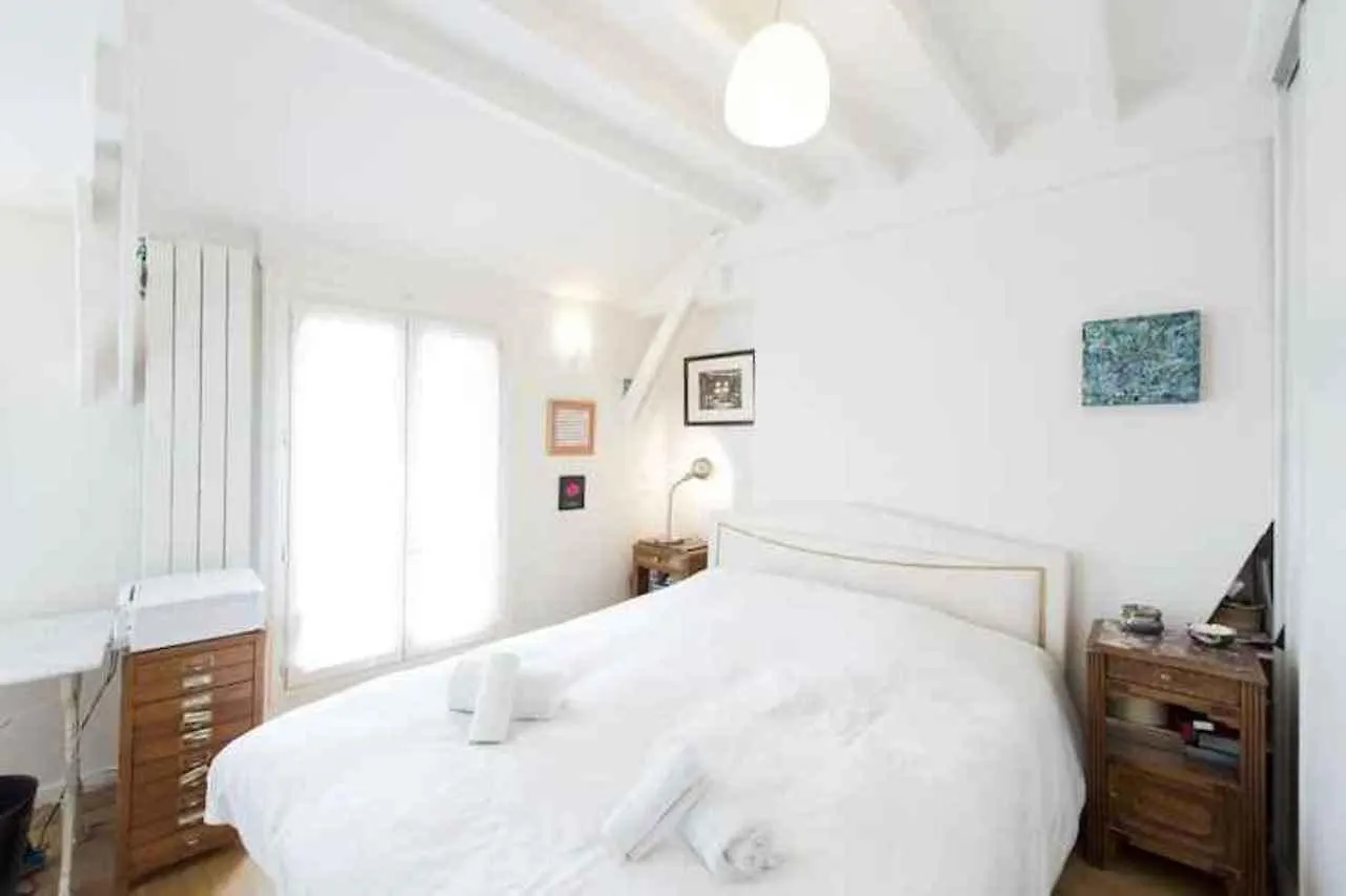 Appartement Batignolles Balcony